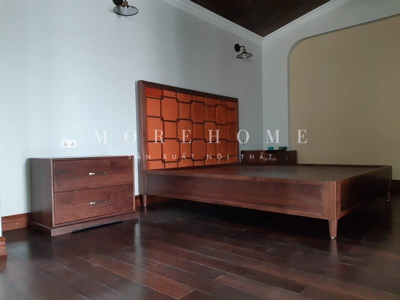 làm việc
Thi công một giường ngủ gỗ tự nhiên có đệm da đầu giường hiện đại sẽ mang lại sự thoải mái cho người sử dụng khi nghỉ ngơi sau một ngày làm việc căng thẳng.